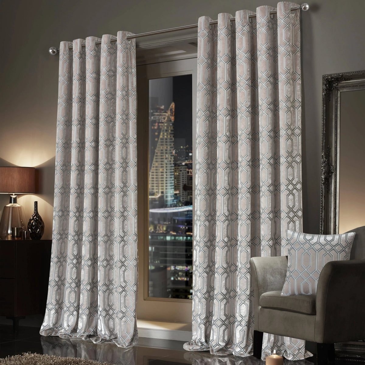 Best Affordable Velvet Curtains UK: 2026 Guide