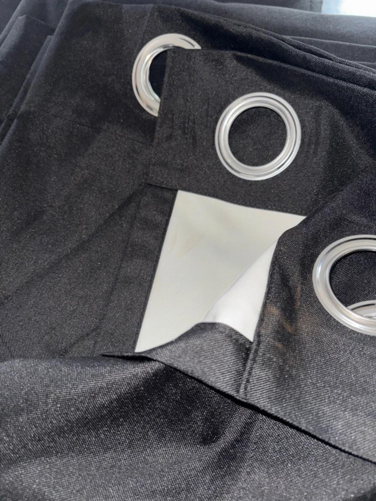 💯 Blackout fully lined Black curtains 90Wx54Lb