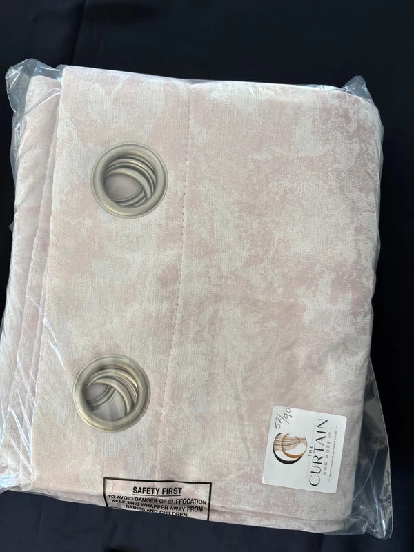 Premium Chenille Floral Jacquard Curtains in Pink and cream 52Wx90L inches