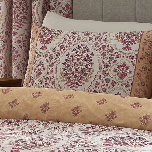 Ashmead Duvet Cover Set in Berry