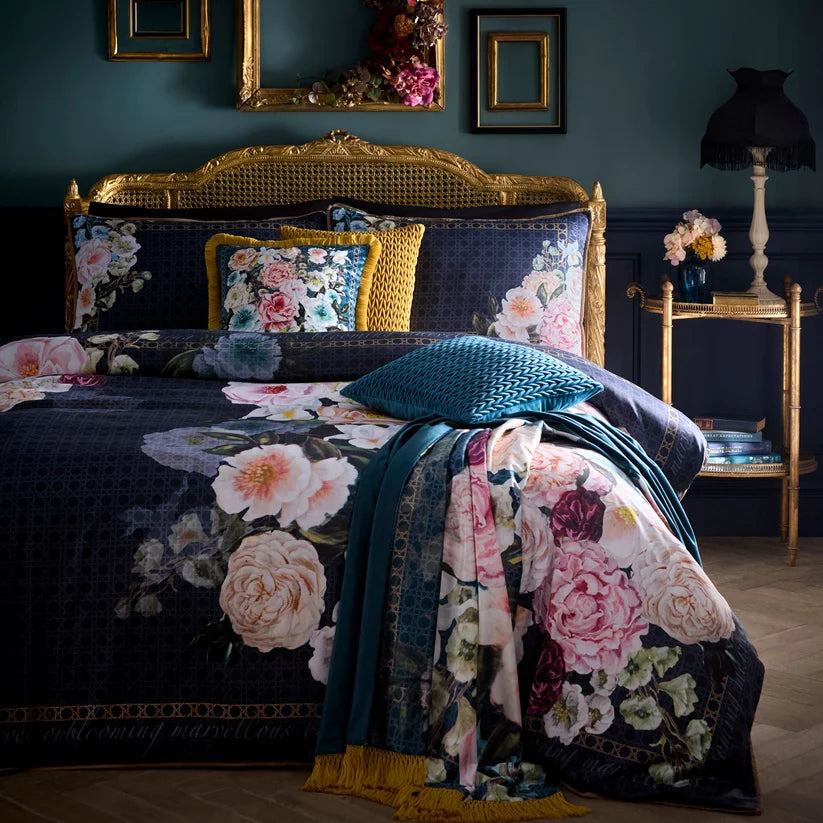 Bouquet List Duvet Cover Set in Navy