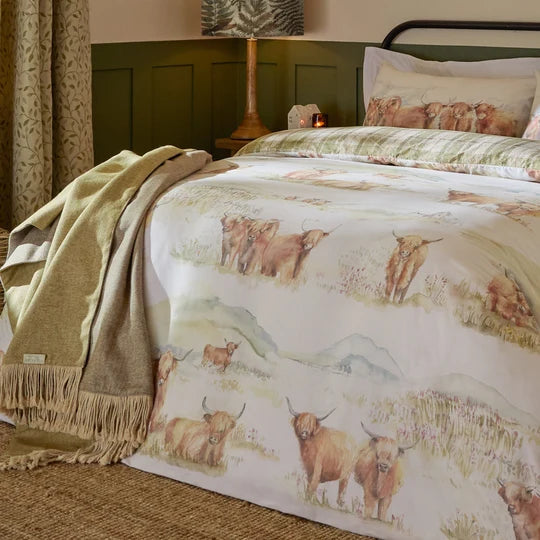 Voyage Maison Highland Cattle 100% Cotton Reversible Duvet Cover Set Multi-colour