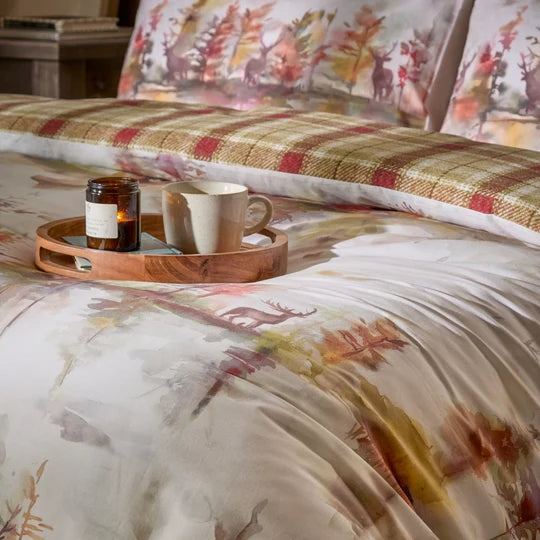Voyage Maison Wilderness 100% Cotton Reversible Duvet Cover Set Plum