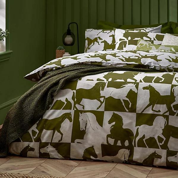 Herve Reversible Olive Super King Size Duvet Set
