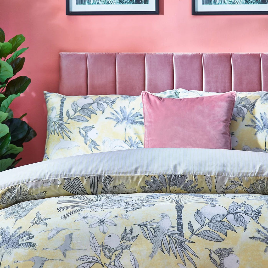Colony Palm Double Bedding set