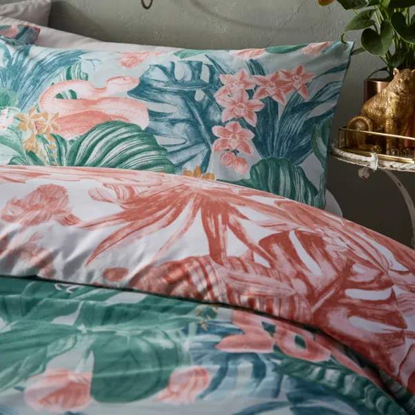 Furn. Medinilla Duvet Cover & Pillowcase Set- Double
