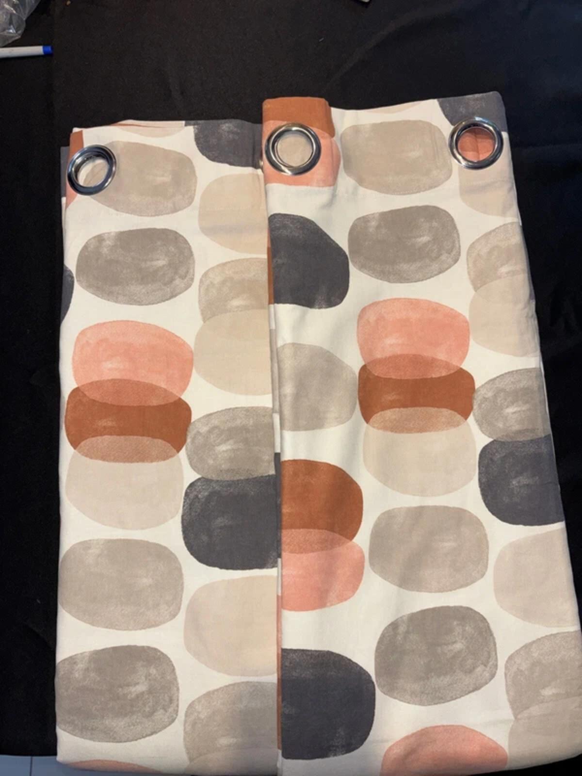 💯 Cotton Fully lined Curtains Pebble Pattern 66Wx72L 2 panels
